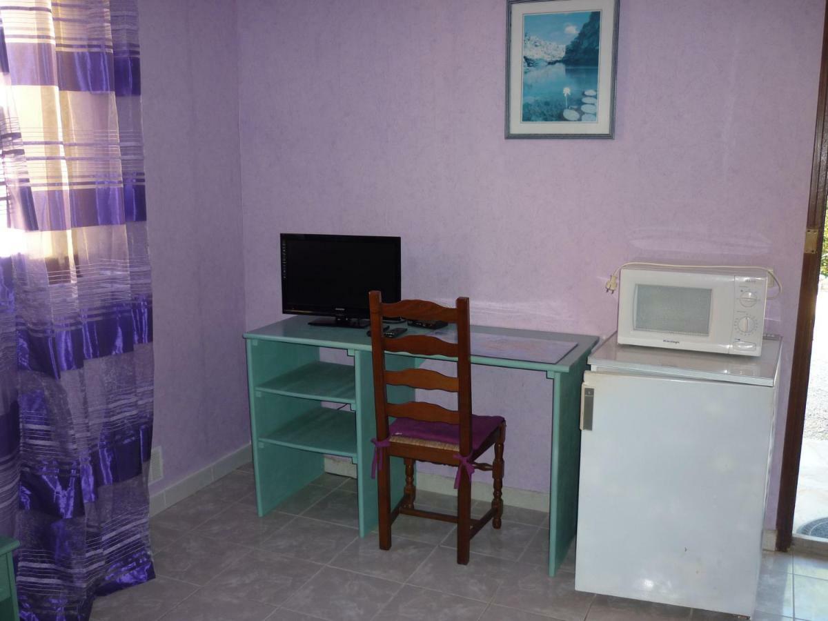 Bed and Breakfast Domaine De Rode Buze Cahors Esterno foto